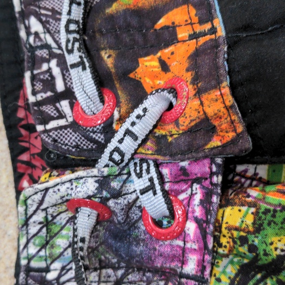 Lost Enterprises Pinky Taylor Board Shorts Graphic Design Swim Trunks Size 30 - Picture 3 of 11